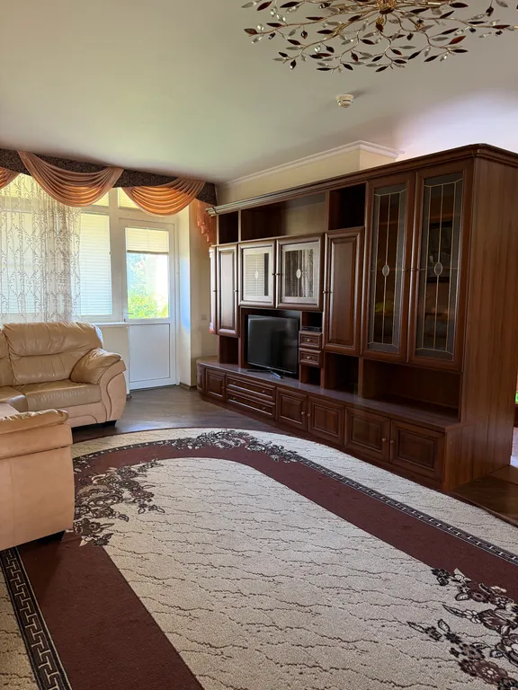 Семейный дом на берегу моря