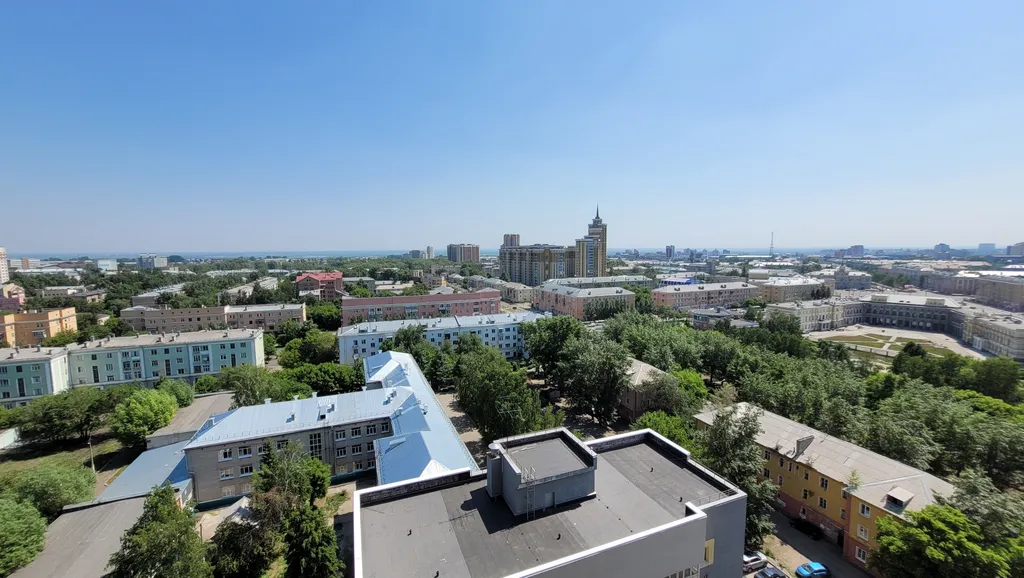 Просторная квартира студия с шикарным видом на город