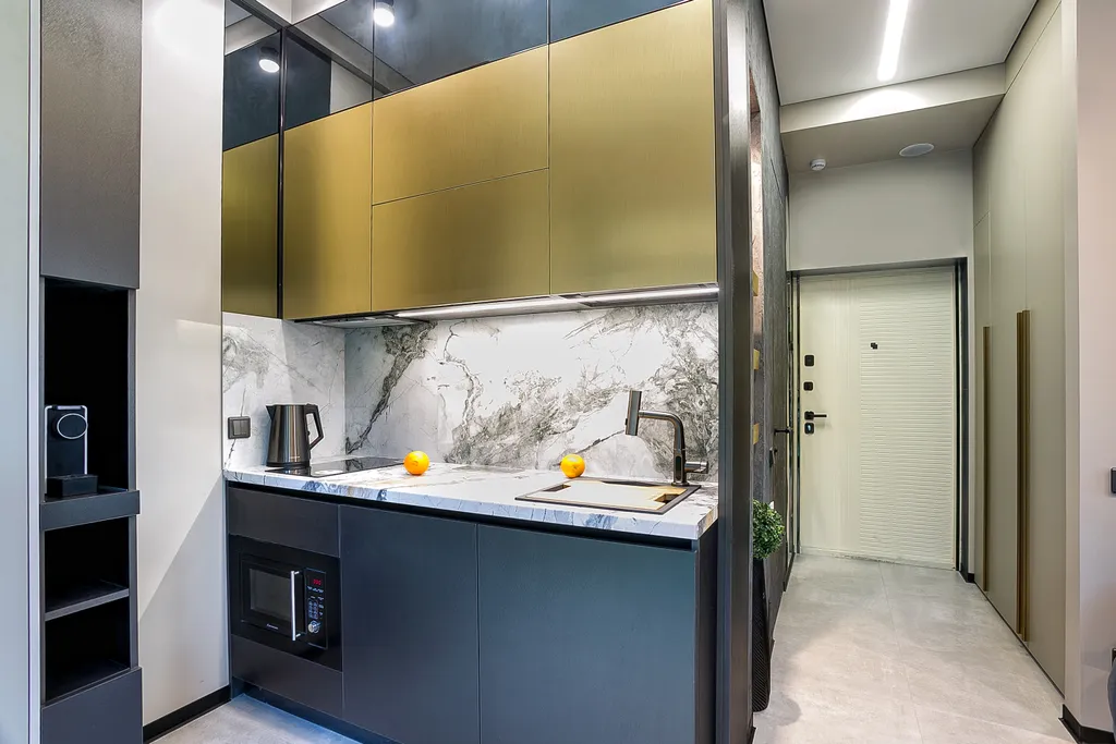 Апартаменты у моря с террасой свой пляж и бассейн в 2 минутах пешком