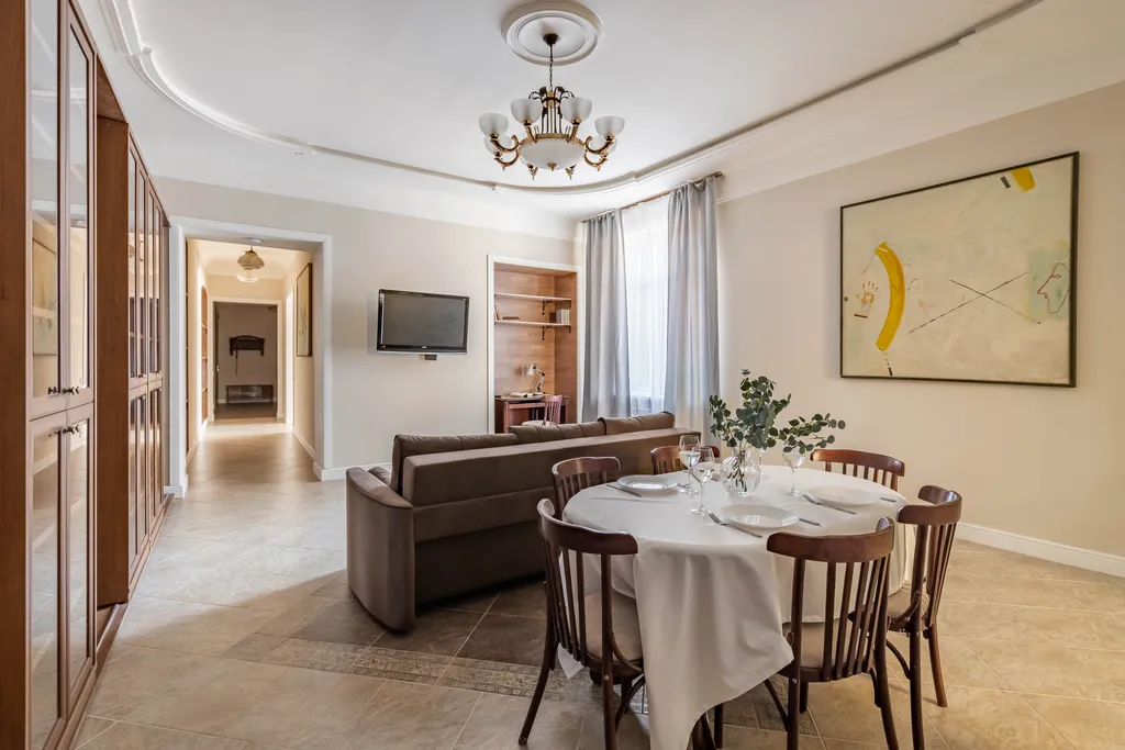 Квартира Квартира Просторная трешка в центре с бесплатной парковкой — Санкт-Петербург