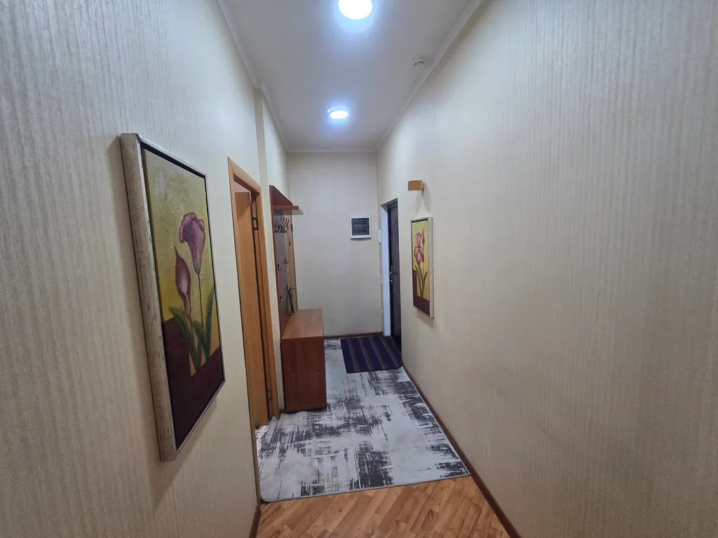 Квартира Двухкомнатная квартира в Золотом квадрате — Алматы