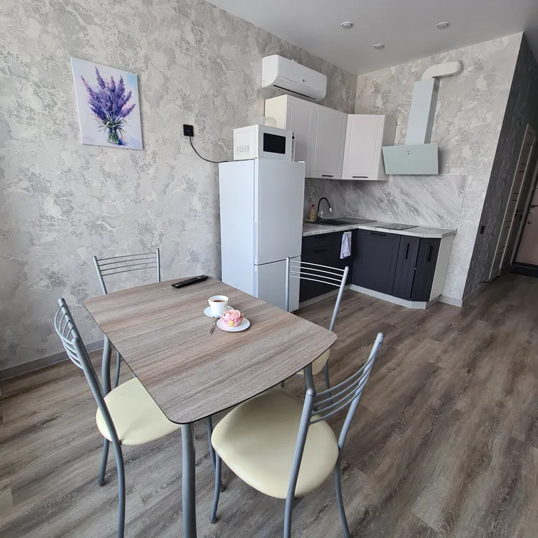 Уютная квартира в 10 минутах ходьбы от вокзала