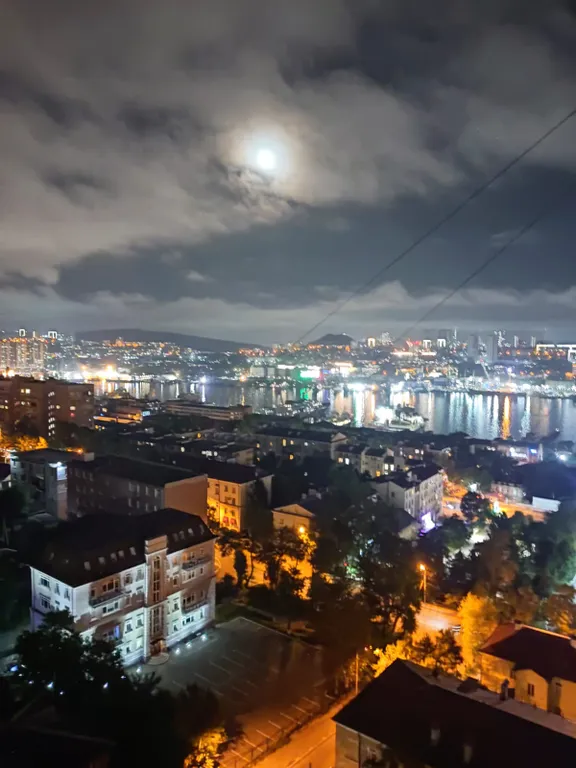 Квартира Квартира в центре с видом на море — Владивосток