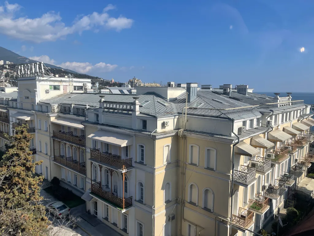 Апартаменты Делюкс Модерн с балконом на набережной