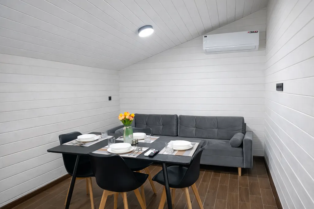 Коттедж у моря