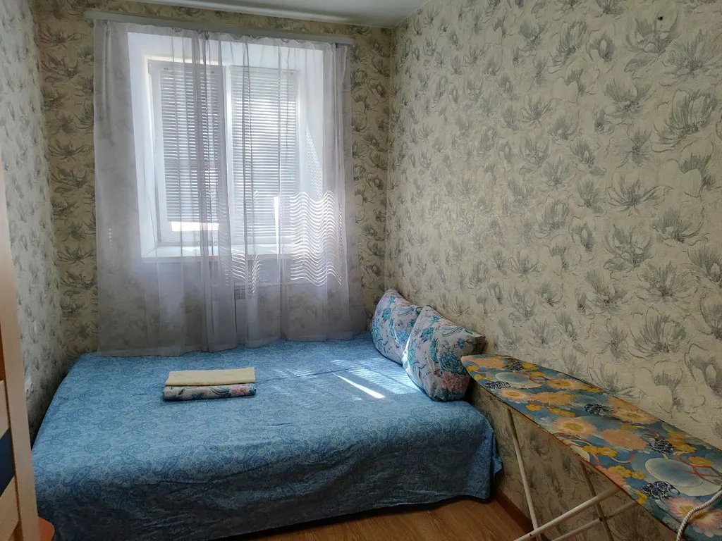 2х ком. на Депутатской 11. Остановка "Танк", до 6 чел.