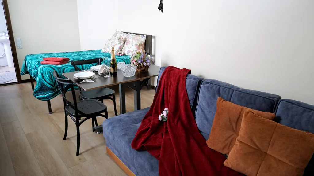 Квартира студия на первом этаже