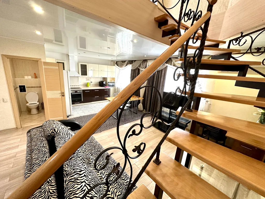 Пентхаус с дизайнерским исполнением в центре города