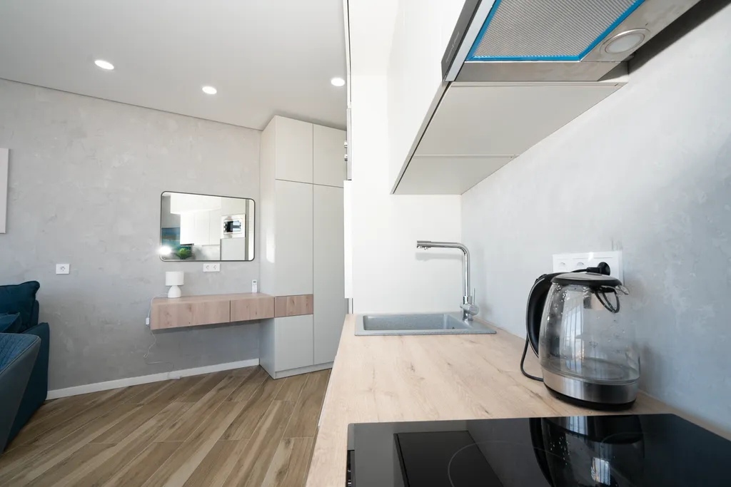 Дизайнерские апартаменты LS-LUX-SOFT BLUE с видом на море и горы