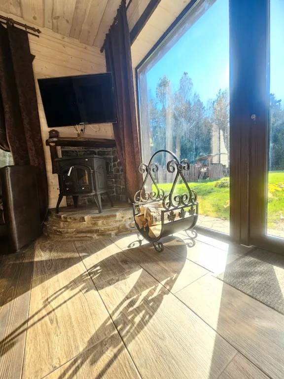 Двухкомнатный с кроватью-сеновалом