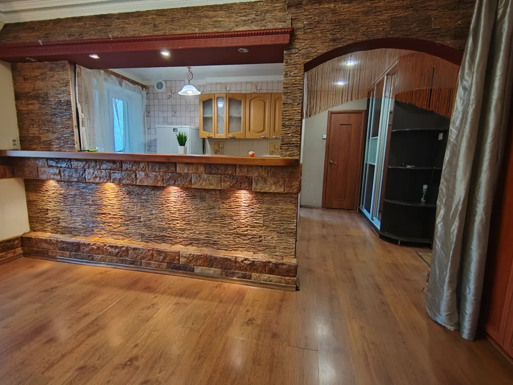 Уютная двушка на Жукова, 6