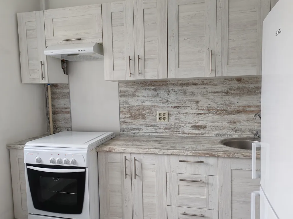 Знсрент Бунина 6 петровский