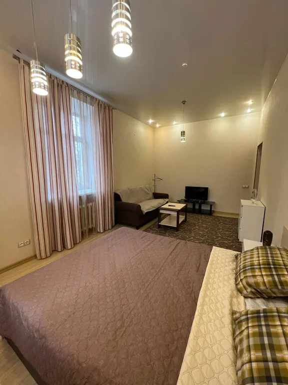 Квартира в центре — аренда посуточно в Петергоф