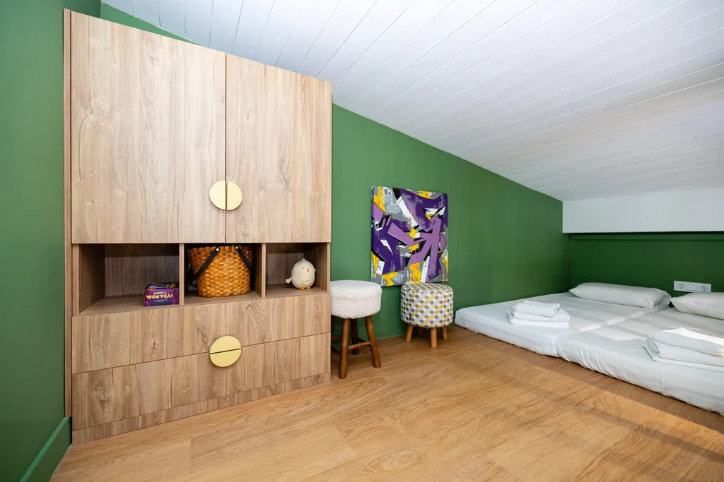 Двухуровневая квартира с видом на горы