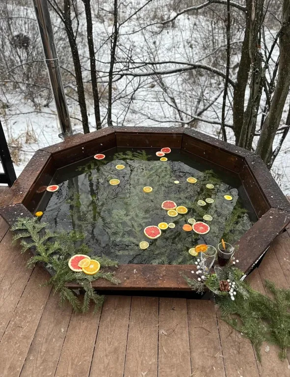 Атмосферный домик вдали от городской суеты