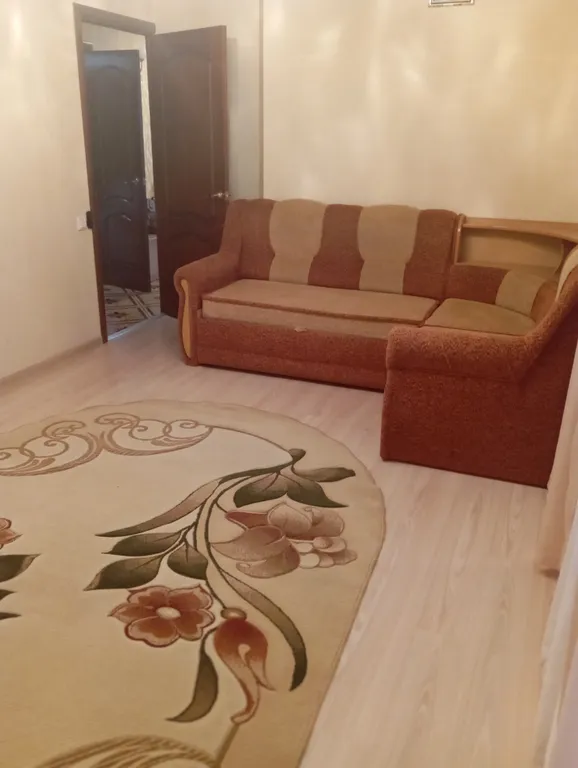 Уютная, чистая квартира в тихом спальном районе — аренда посуточно в Углич