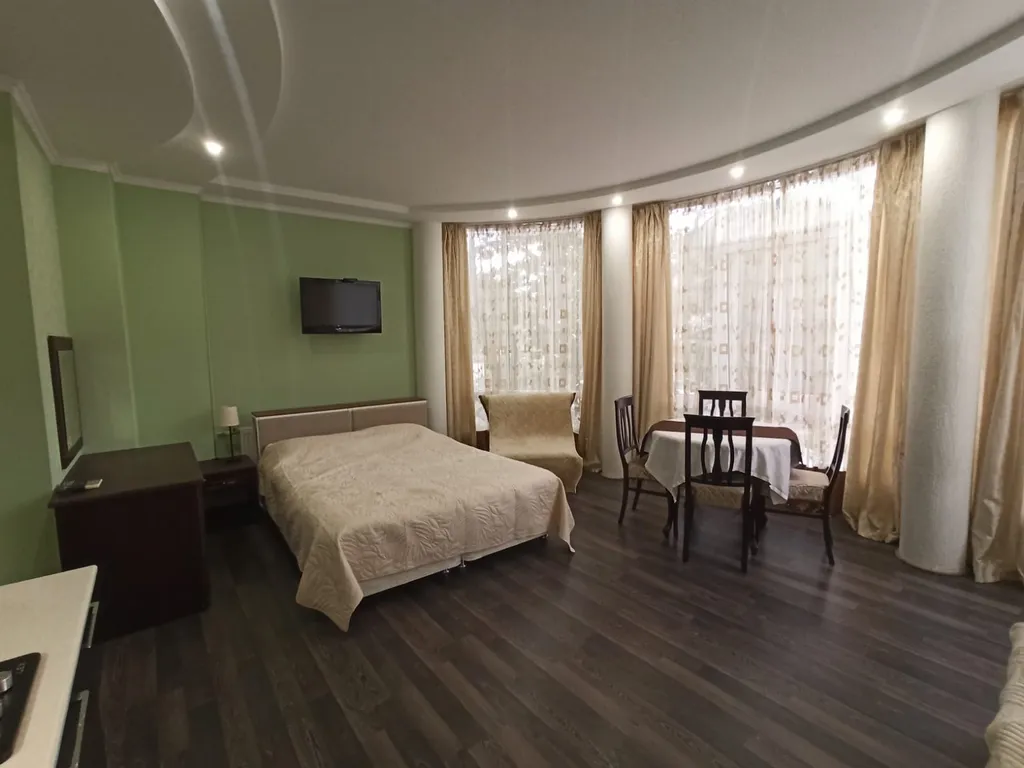 Комфортные апартаменты-студия 4+