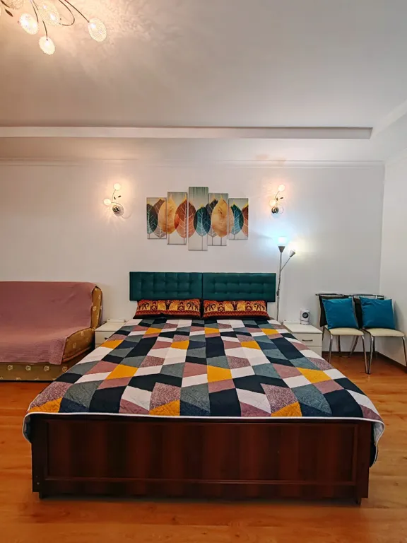 Квартира Семейный люкс с балконом — аренда посуточно в Орджоникидзе