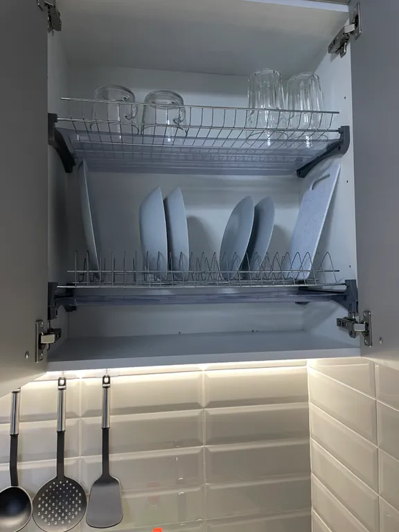 Студия с видом на лес