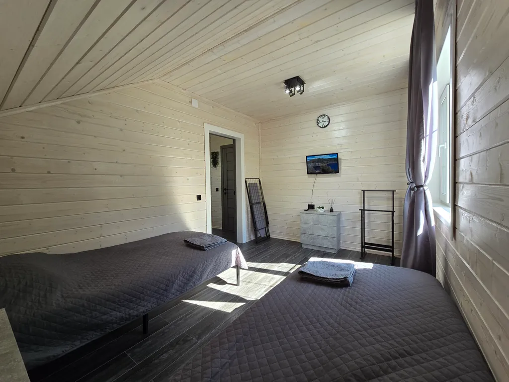 Двухэтажный дом с жаркой сауной у Ладожского озера