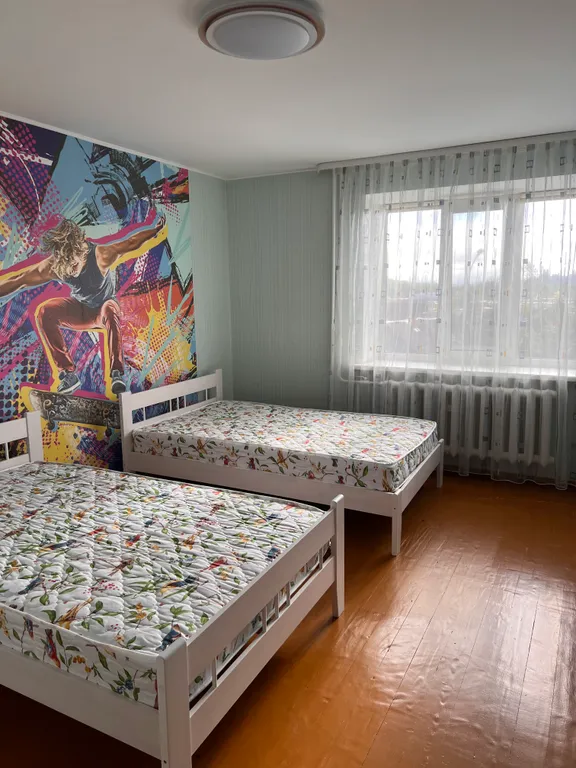 Уютная квартира расположена на торговой стороне Великого Новгорода