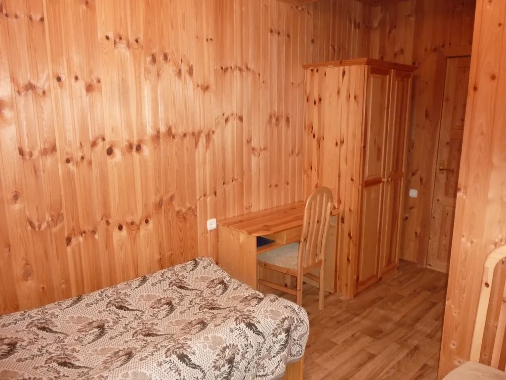 Комната на 2-х с двумя раздельными кроватями и видом во двор