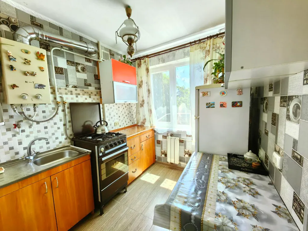 Двухкомнатная квартира рядом с автовокзалом