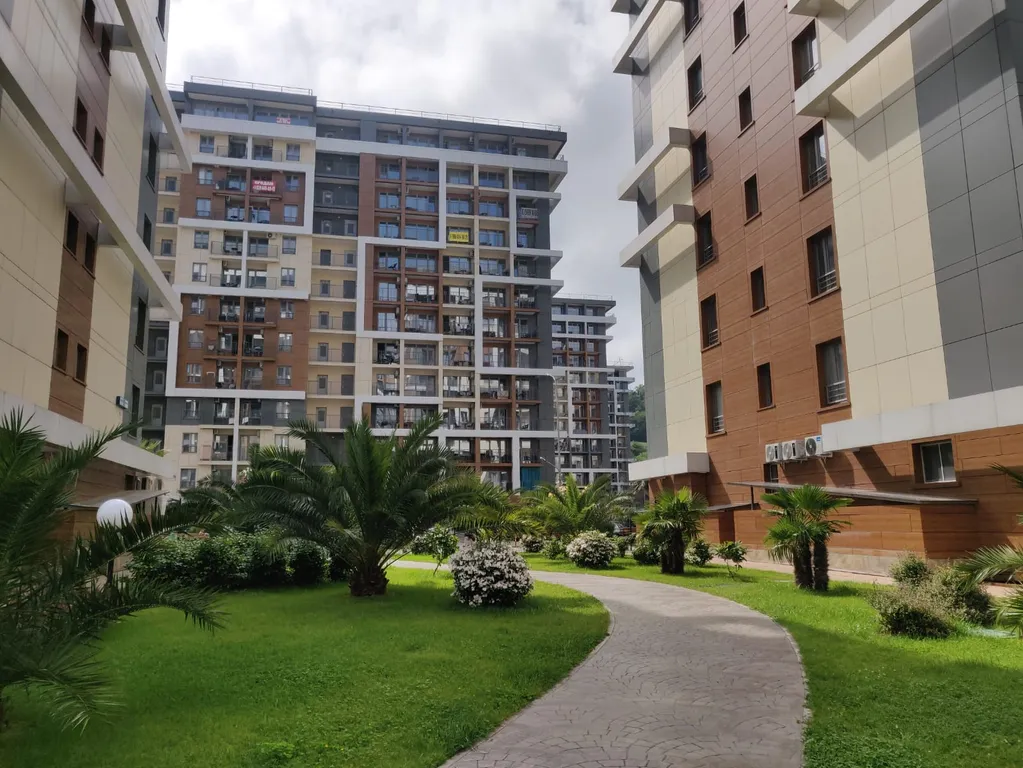 Орхидея – евродвушка у моря с открытым бассейном на территории