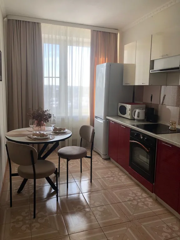 Большая квартира с видом на Лавру