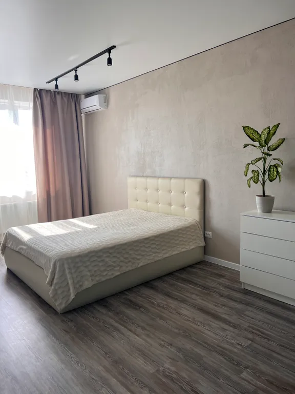 Двухкомнатная квартира на русском поле