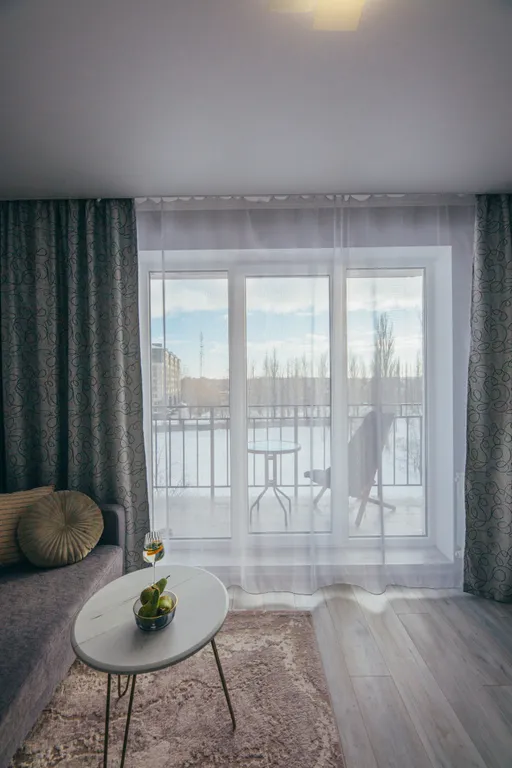 Апартаменты у парка с балконом, 10 мин до моря