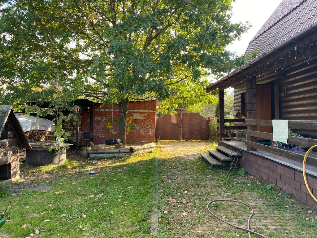 Уютный дом с баней и подворьем