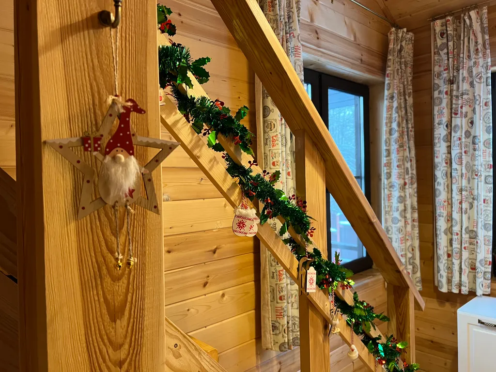 Коттедж Дом с камином, баней-сауной на дровах и купелью — Светлое