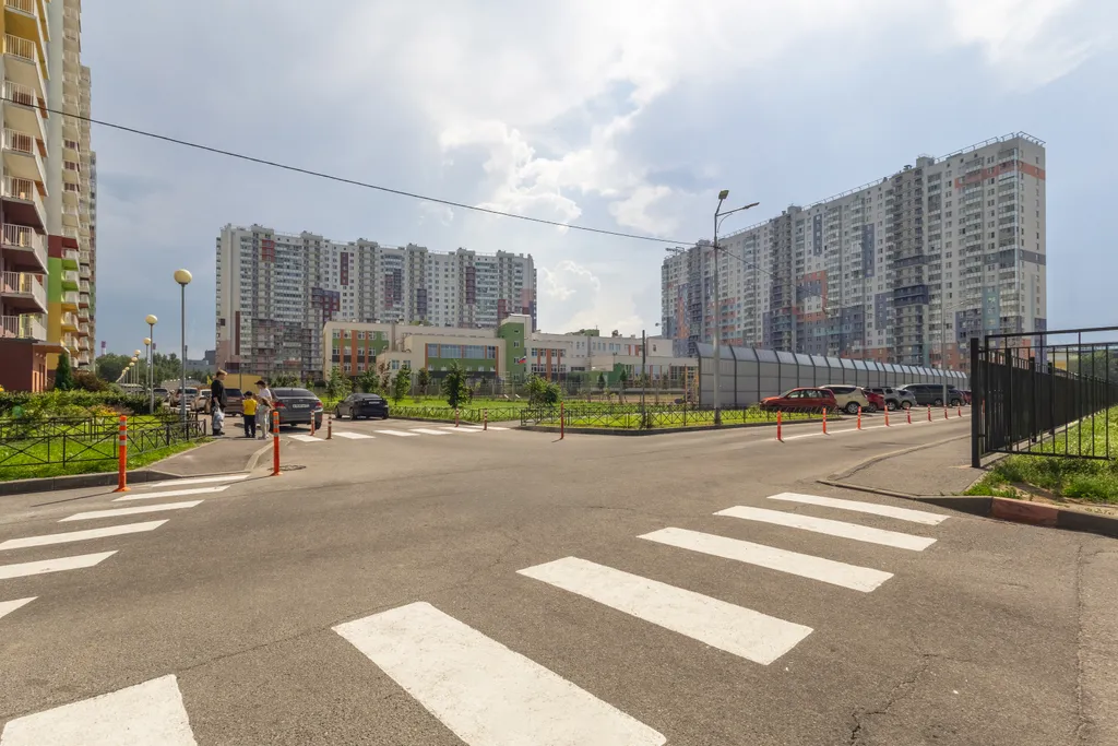 Квартира Квартира Просторная студия у метро Ладожская — Санкт-Петербург