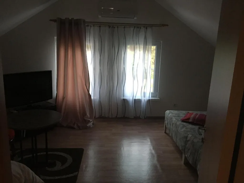 Студия из двух комнат с видом на море