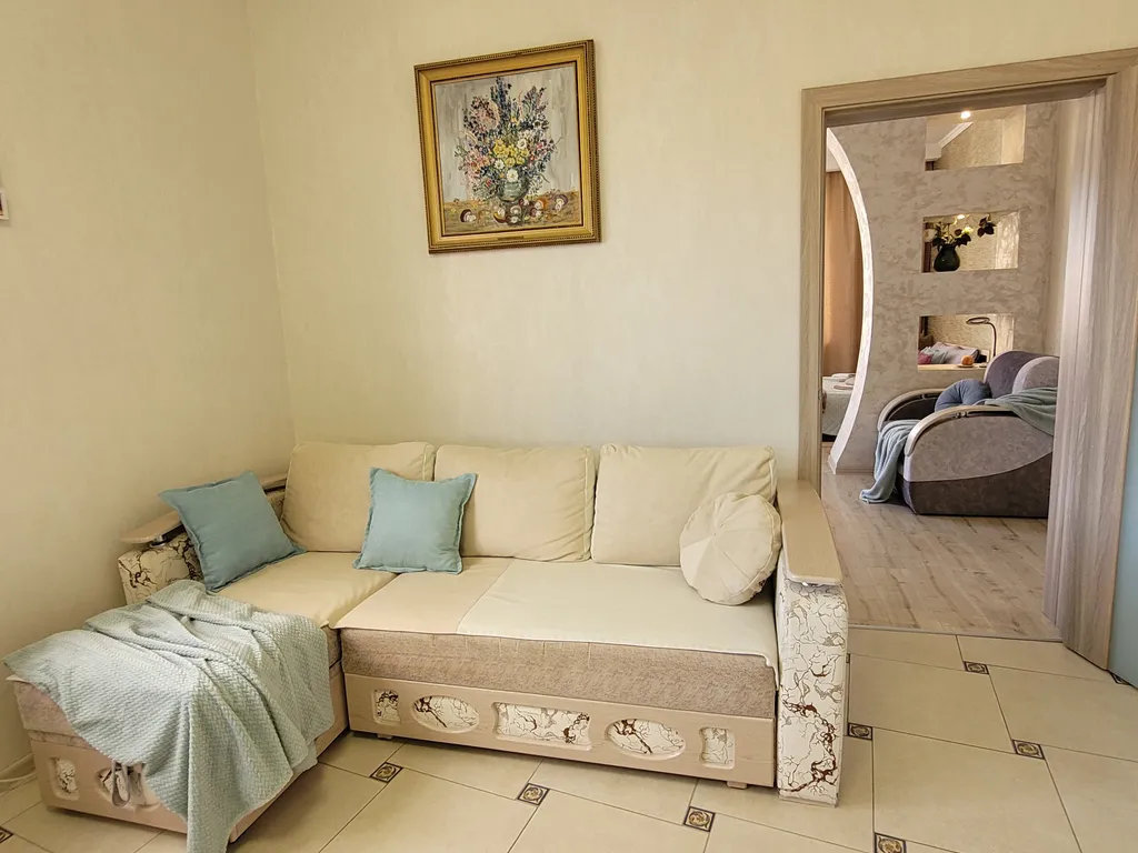 Квартира Квартира Просторная евродвушка около моря — Геленджик