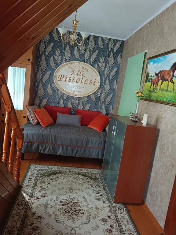 Уютный 2-этажный дом с положительной аурой