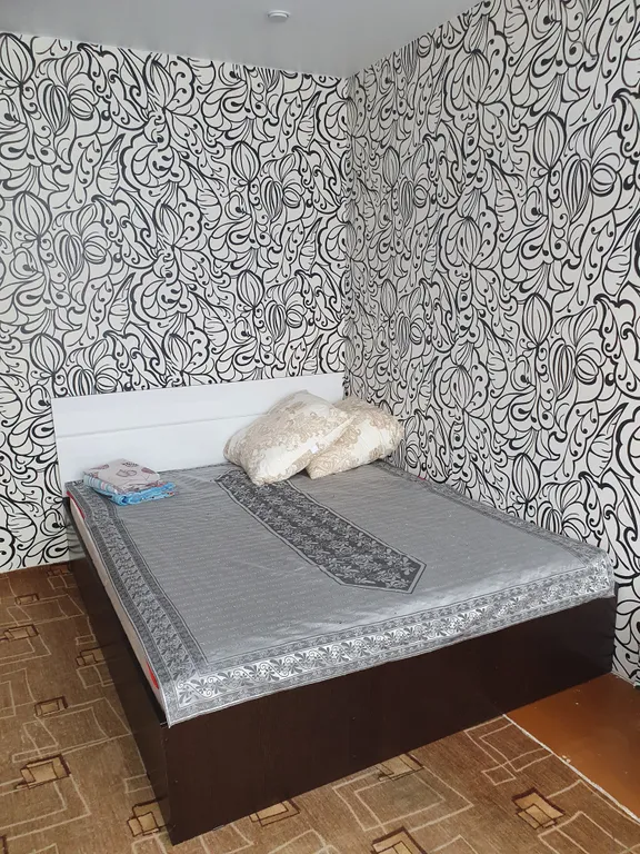 Квартира Двухкомнатная квартира у Верхнего озера. — Кировск