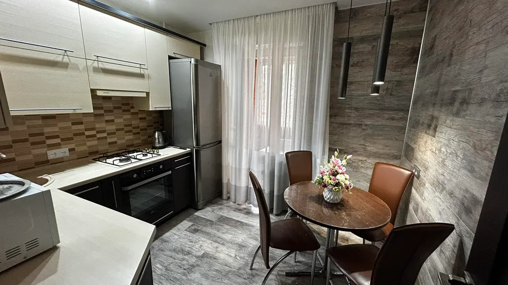 3-комнатная Квартира