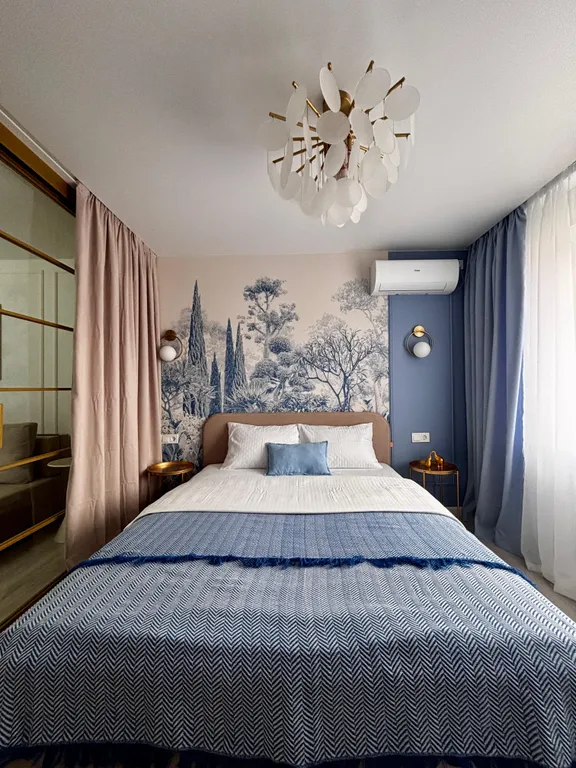 Красивая квартира в центре города.