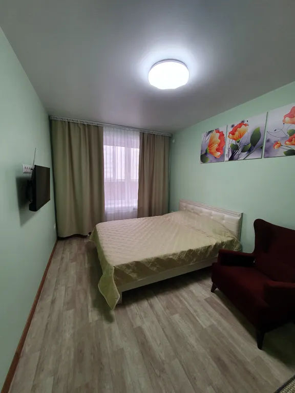 Уютная квартира — аренда посуточно в Тобольск