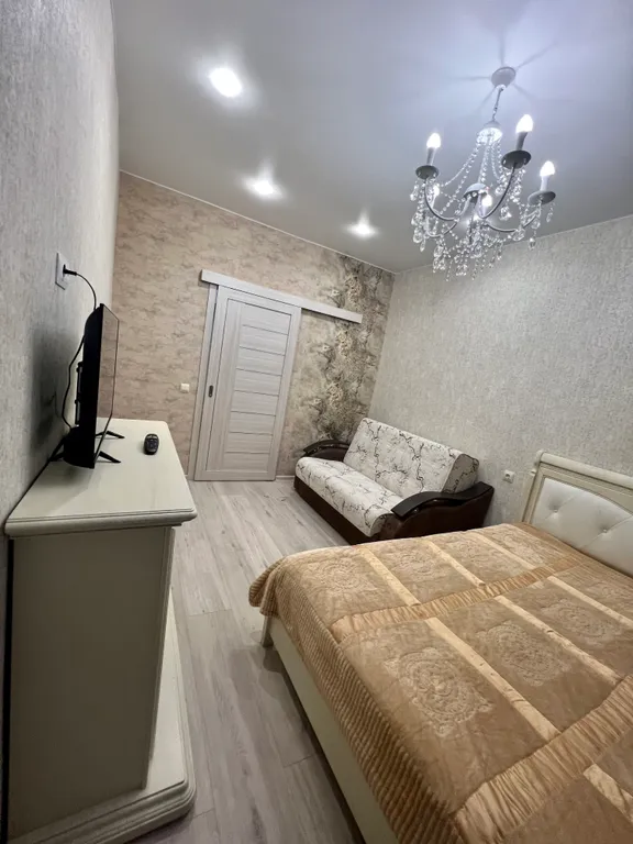 Двухкомнатная квартира у Золотых Ворот