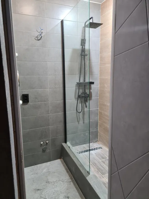 Апартаменты с джакузи и дизайнерским ремонтом