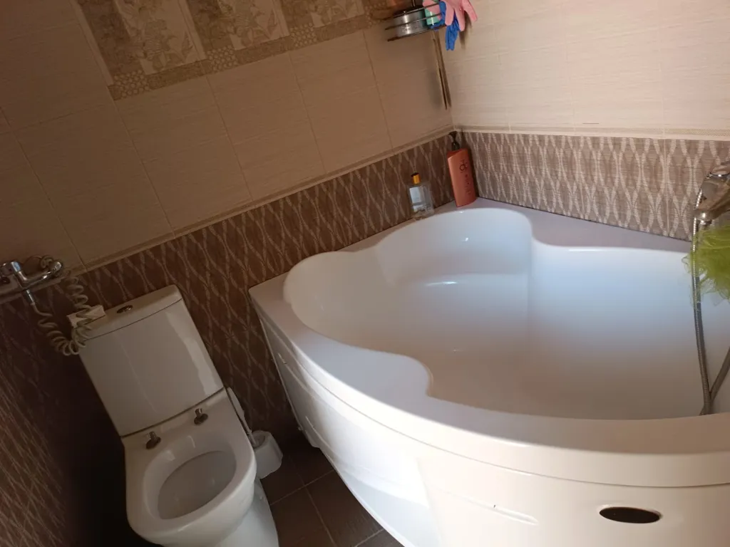 Красивый дом на берегу моря в 50 метрах от дома