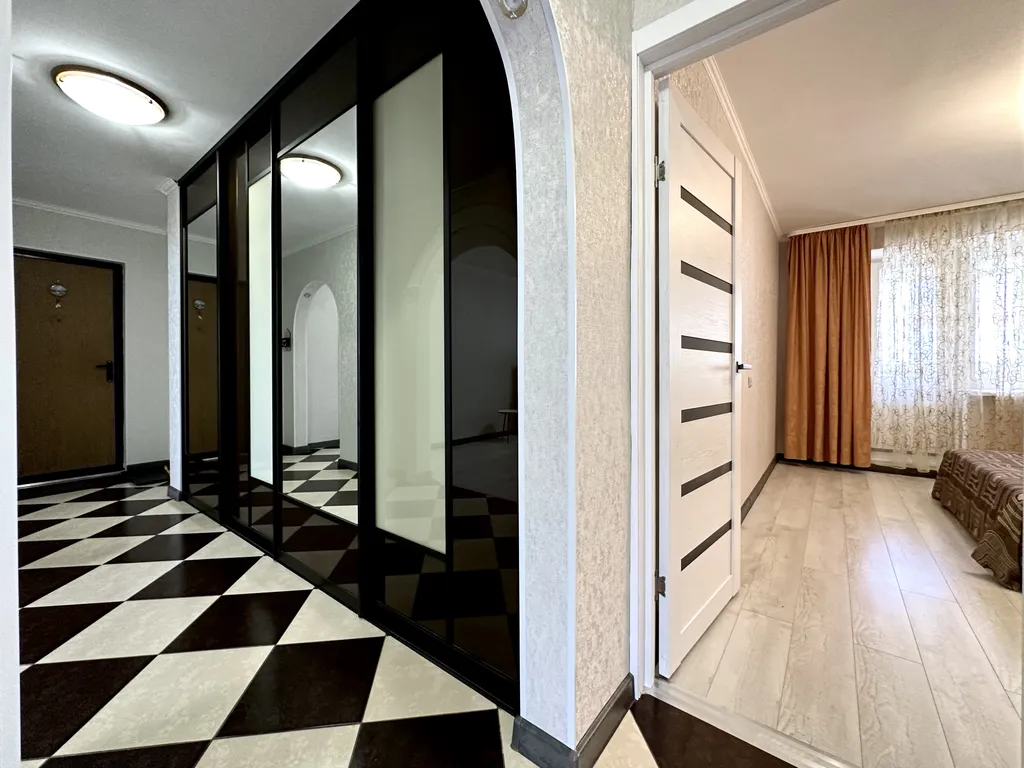 3-комнатная квартира в центре. Рядом с ОГУ