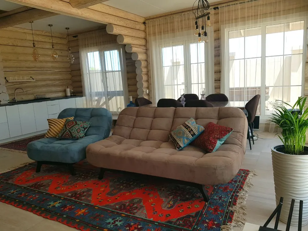 Коттедж у берега моря