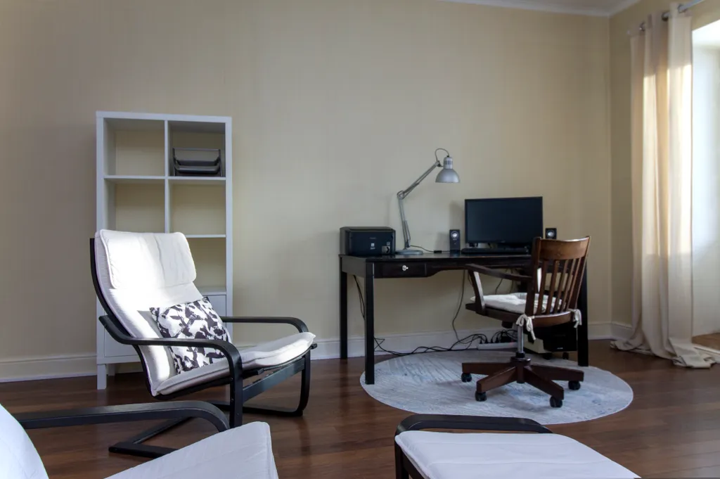 Уютная и просторная квартира с отдельной спальней и гостиной-кухней