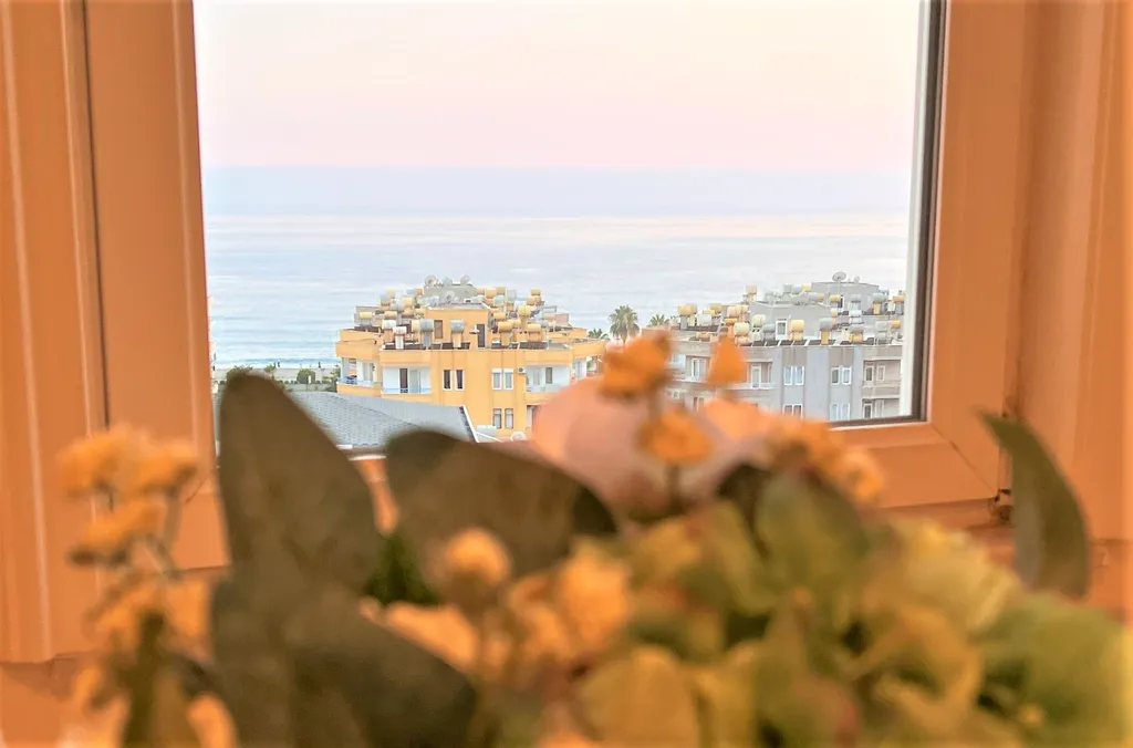 Аланья, просторная квартира с видом на море и горы, пляж - 5 минут