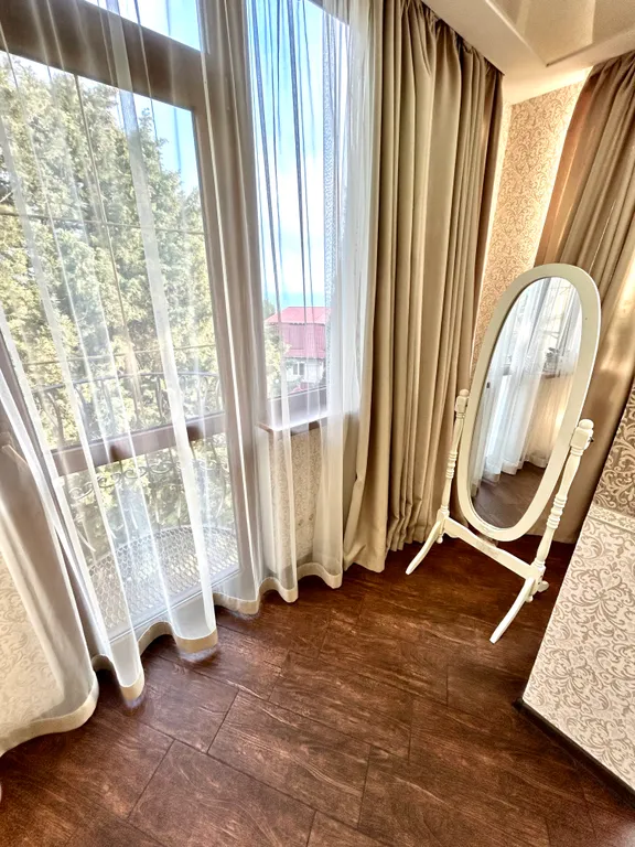 Студия с видом на море