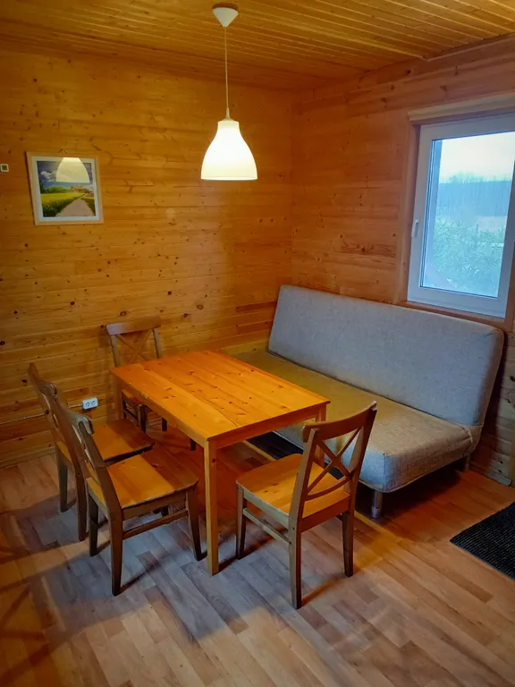 Дом на берегу Красного озера